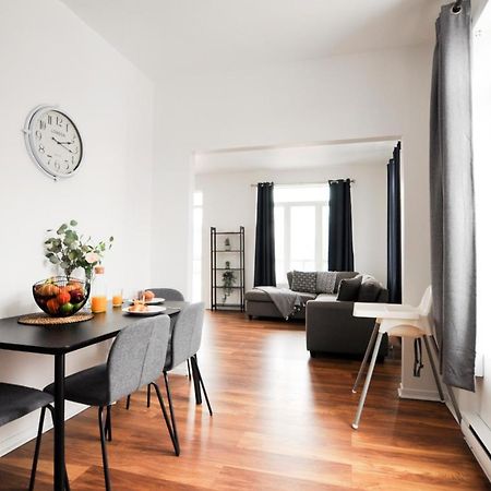 The 1810 - Spacious With Balcony - North Of Quebec Buitenkant foto